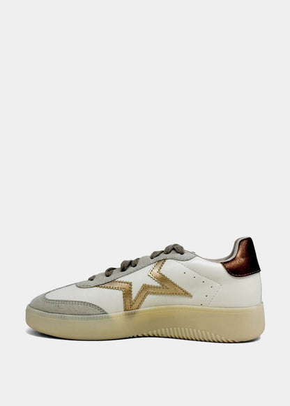 PEACHES Platform Sneaker - GOLD | SHUSHOP