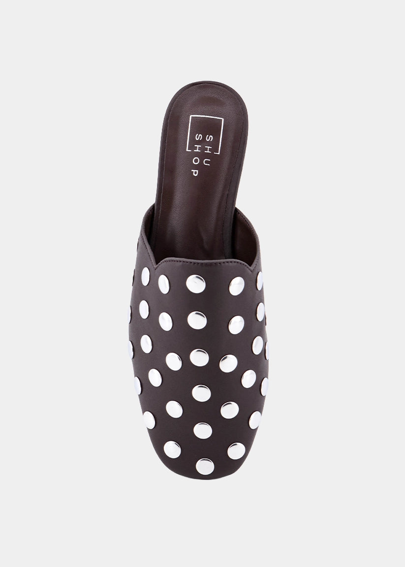 Aretha Brown Studded Mule - BROWN | SHUSHOP
