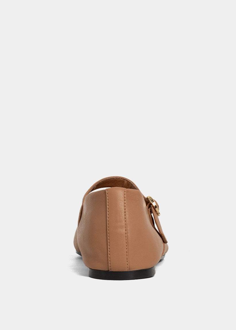 ANNABELLE Camel Flat with Buckle - CAMEL | SHUSHOP