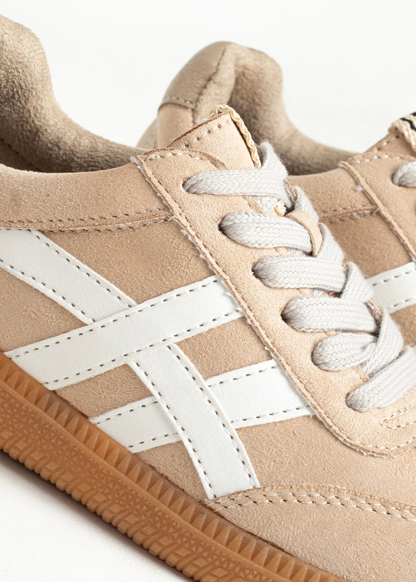 SASHA MINI Nude Suede | Neutral Retro Sneakers for Kids - NUDE SUEDE | SHUSHOP