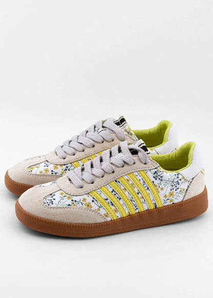 Stevie Mini Yellow Print Sneaker – Floral Kids Retro Sneaker - YELLOW PRINT | SHUSHOP